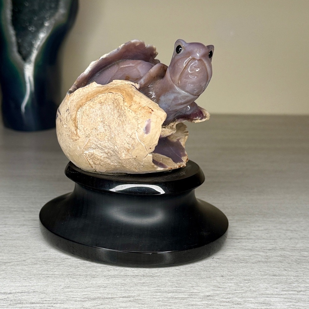 Agate Turtle Hatchling Figurine on Black Base